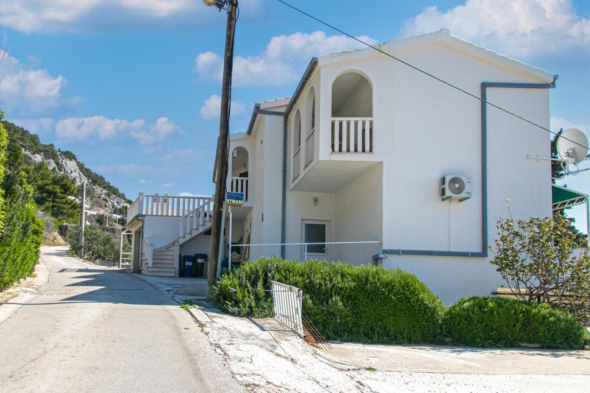 Apartments With A Parking Space Pisak, Omis - 5975 المظهر الخارجي الصورة