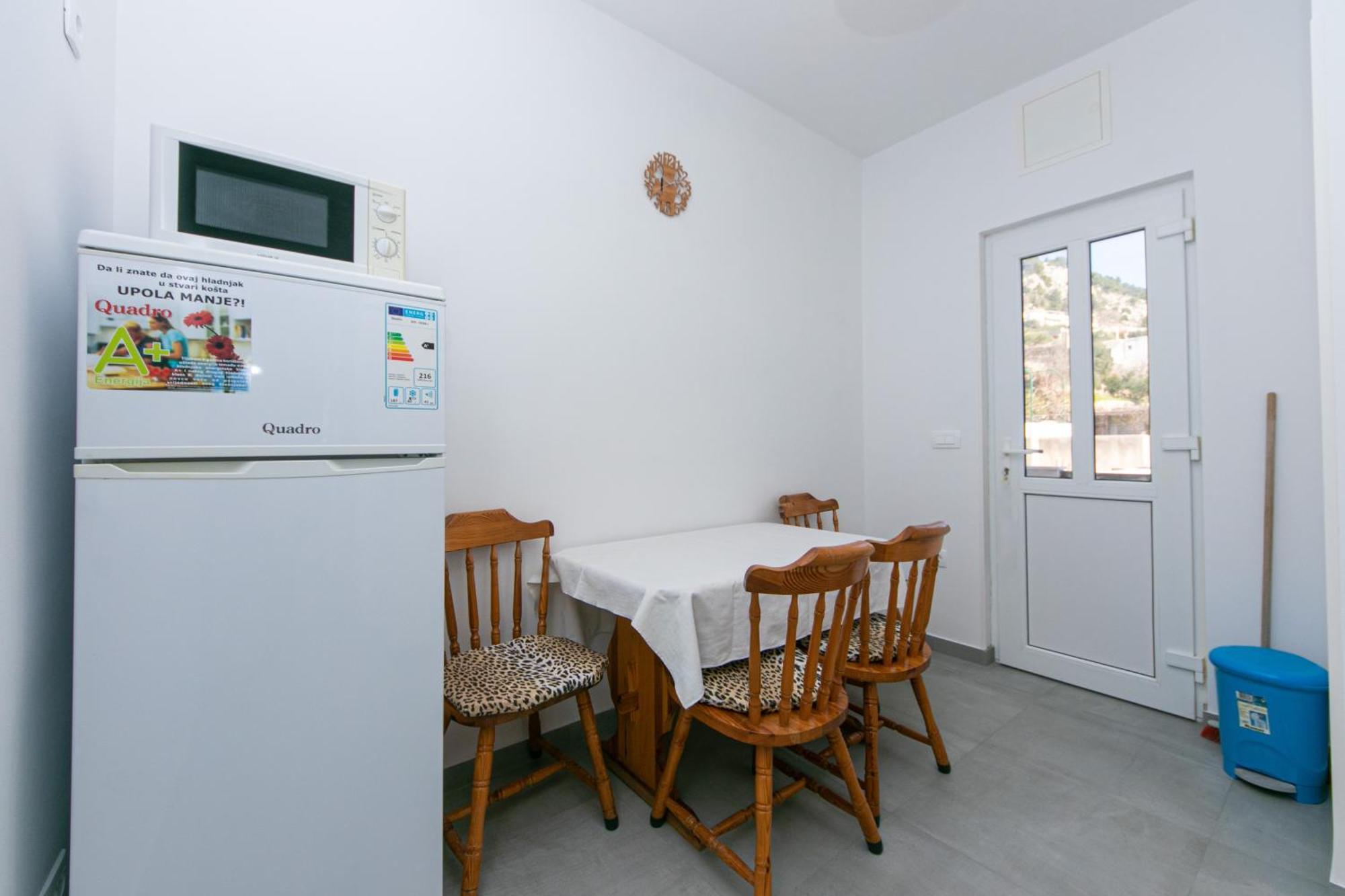 Apartments With A Parking Space Pisak, Omis - 5975 المظهر الخارجي الصورة