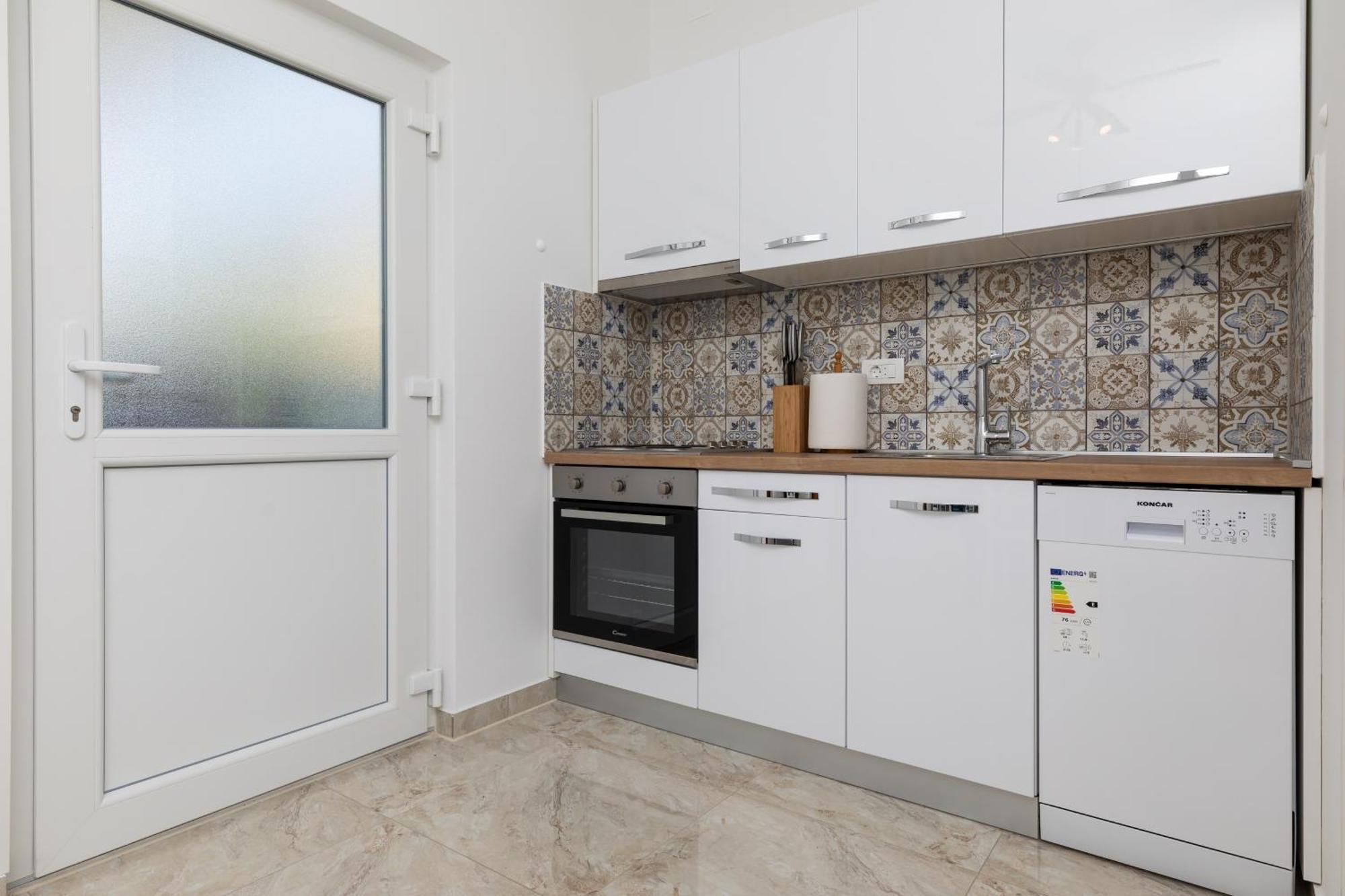 Apartments With A Parking Space Pisak, Omis - 5975 الغرفة الصورة