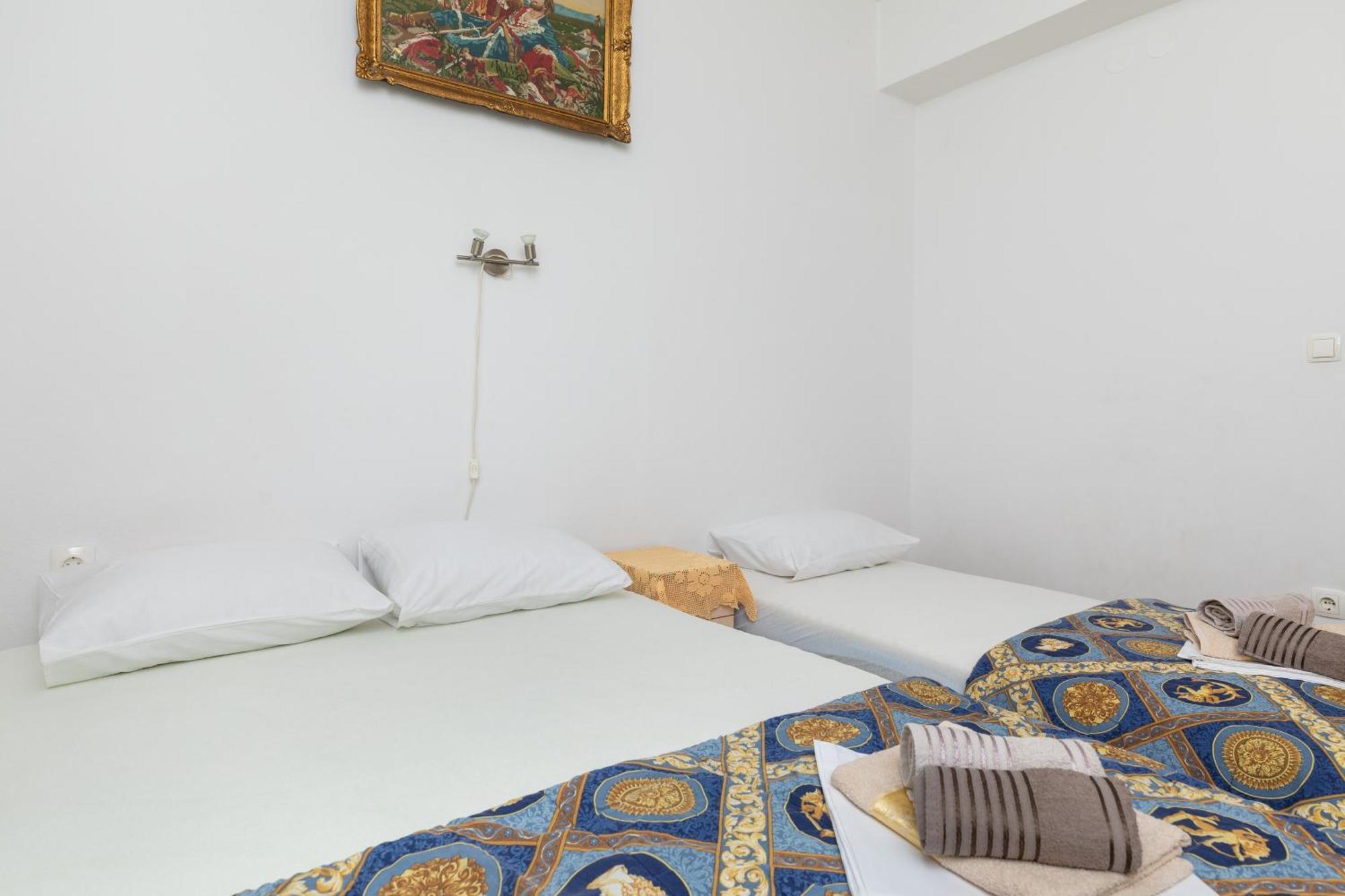 Apartments With A Parking Space Pisak, Omis - 5975 الغرفة الصورة